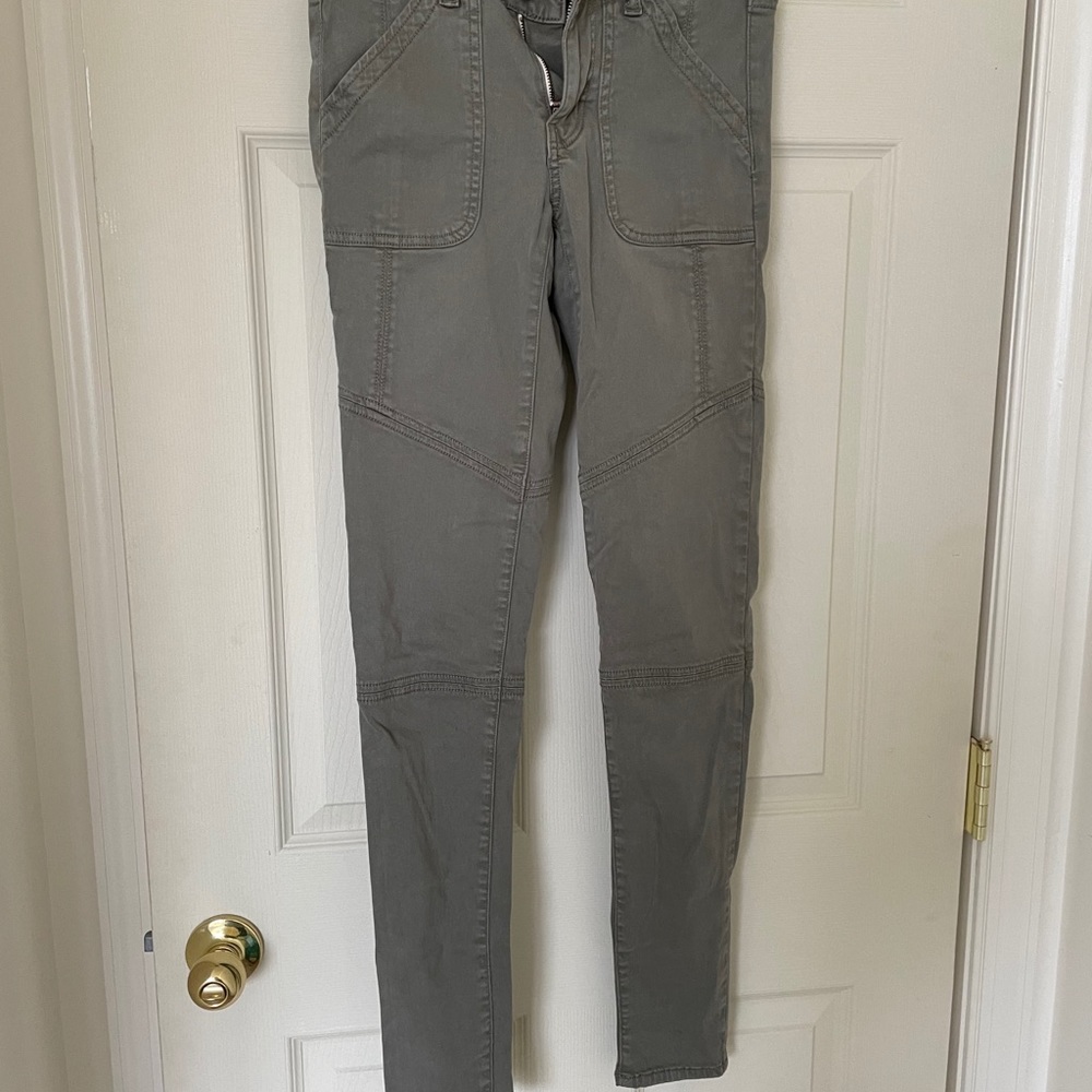 Army green jeggings